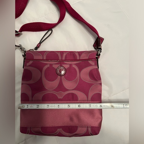Coach Crossbody in Pink - Picture 9 of 9